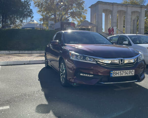 Красный Хонда Аккорд, объемом двигателя 2 л и пробегом 240 тыс. км за 15000 $, фото 3 на Automoto.ua