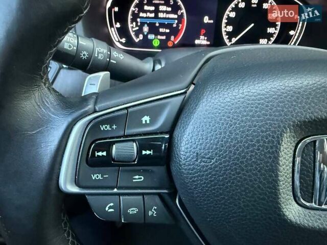 Красный Хонда Аккорд, объемом двигателя 1.5 л и пробегом 96 тыс. км за 19400 $, фото 29 на Automoto.ua