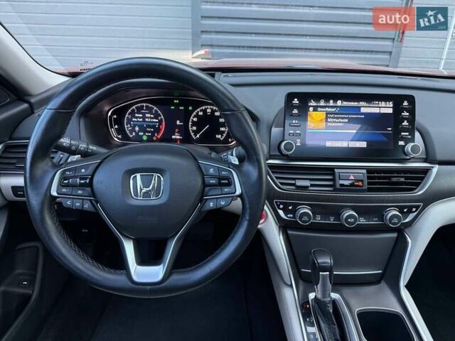 Красный Хонда Аккорд, объемом двигателя 1.5 л и пробегом 96 тыс. км за 19400 $, фото 17 на Automoto.ua