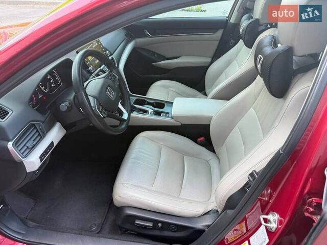 Красный Хонда Аккорд, объемом двигателя 1.5 л и пробегом 96 тыс. км за 19400 $, фото 20 на Automoto.ua