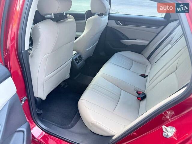 Красный Хонда Аккорд, объемом двигателя 1.5 л и пробегом 96 тыс. км за 19400 $, фото 24 на Automoto.ua