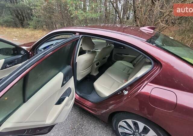 Червоний Хонда Аккорд, об'ємом двигуна 2 л та пробігом 230 тис. км за 17300 $, фото 5 на Automoto.ua