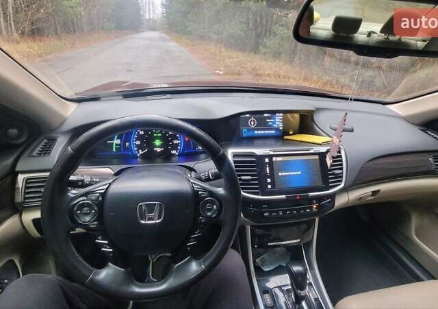 Червоний Хонда Аккорд, об'ємом двигуна 2 л та пробігом 230 тис. км за 17300 $, фото 15 на Automoto.ua