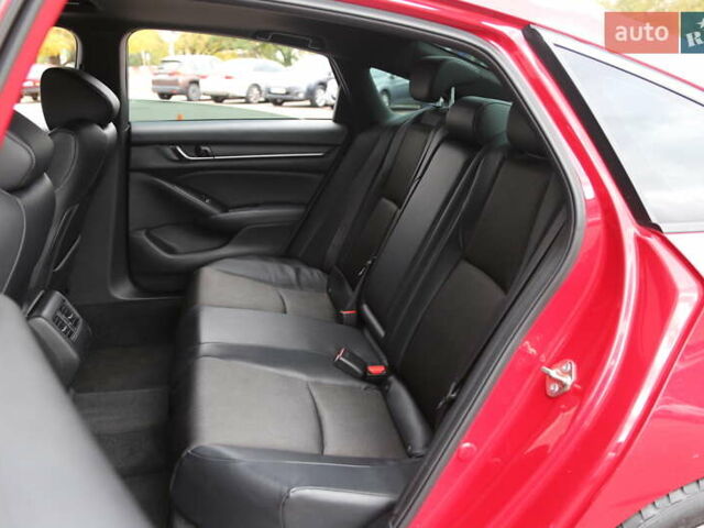 Красный Хонда Аккорд, объемом двигателя 2 л и пробегом 112 тыс. км за 17900 $, фото 9 на Automoto.ua