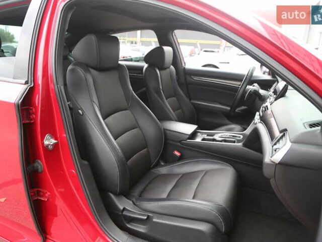 Красный Хонда Аккорд, объемом двигателя 2 л и пробегом 112 тыс. км за 17900 $, фото 11 на Automoto.ua