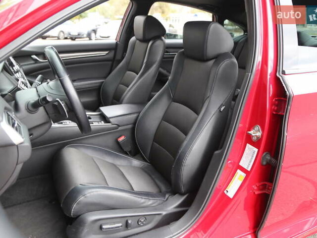 Красный Хонда Аккорд, объемом двигателя 2 л и пробегом 112 тыс. км за 17900 $, фото 8 на Automoto.ua