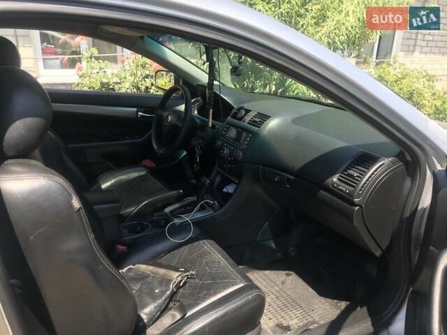 Хонда Аккорд, объемом двигателя 2.4 л и пробегом 168 тыс. км за 5500 $, фото 7 на Automoto.ua