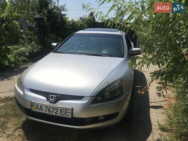 Хонда Аккорд, объемом двигателя 2.4 л и пробегом 168 тыс. км за 5500 $, фото 9 на Automoto.ua