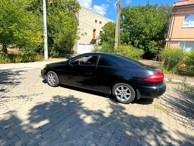 Хонда Аккорд, объемом двигателя 2.4 л и пробегом 250 тыс. км за 3750 $, фото 6 на Automoto.ua