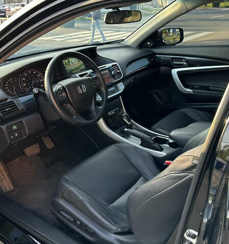 Хонда Аккорд, об'ємом двигуна 2.4 л та пробігом 178 тис. км за 12000 $, фото 4 на Automoto.ua