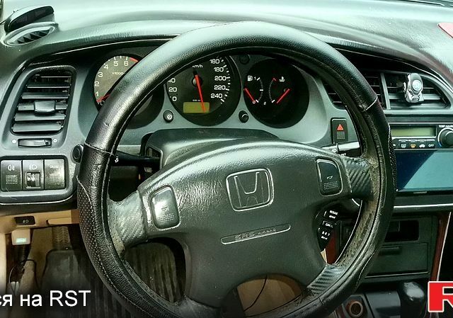 Хонда Аккорд, объемом двигателя 2 л и пробегом 300 тыс. км за 2500 $, фото 1 на Automoto.ua