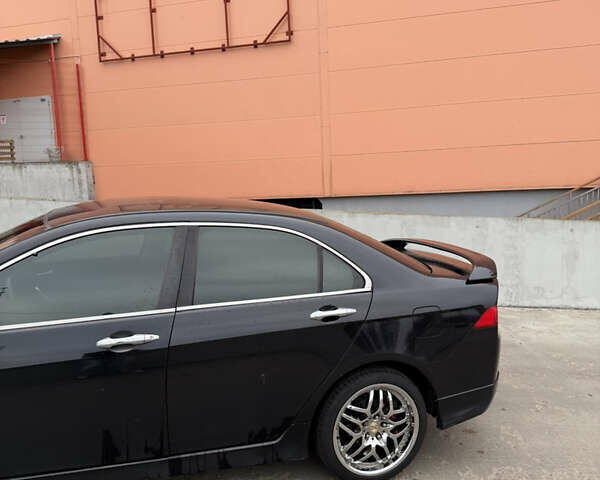 Хонда Аккорд, объемом двигателя 2.4 л и пробегом 378 тыс. км за 5100 $, фото 5 на Automoto.ua