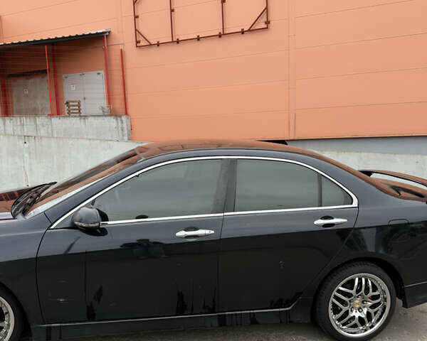 Хонда Аккорд, объемом двигателя 2.4 л и пробегом 378 тыс. км за 5100 $, фото 4 на Automoto.ua