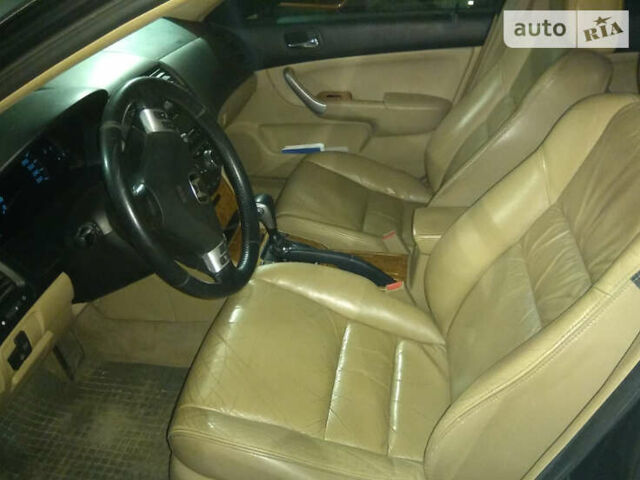 Хонда Аккорд, объемом двигателя 2.4 л и пробегом 253 тыс. км за 5900 $, фото 9 на Automoto.ua