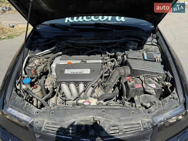 Хонда Аккорд, объемом двигателя 2 л и пробегом 317 тыс. км за 6800 $, фото 15 на Automoto.ua