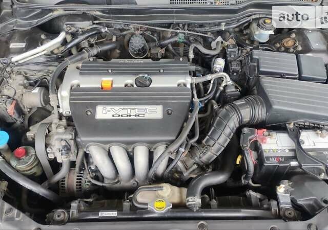 Хонда Аккорд, объемом двигателя 2 л и пробегом 309 тыс. км за 6900 $, фото 31 на Automoto.ua