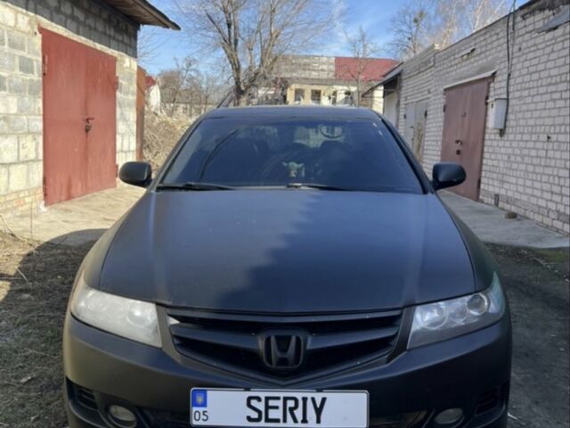 Хонда Аккорд, объемом двигателя 2.4 л и пробегом 250 тыс. км за 6350 $, фото 2 на Automoto.ua