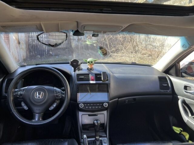 Хонда Аккорд, объемом двигателя 2.4 л и пробегом 250 тыс. км за 6350 $, фото 6 на Automoto.ua