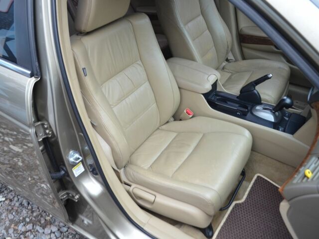 Хонда Аккорд, объемом двигателя 0 л и пробегом 225 тыс. км за 7500 $, фото 14 на Automoto.ua