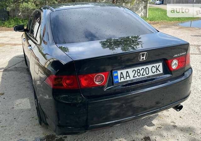 Хонда Аккорд, объемом двигателя 2 л и пробегом 230 тыс. км за 7600 $, фото 4 на Automoto.ua