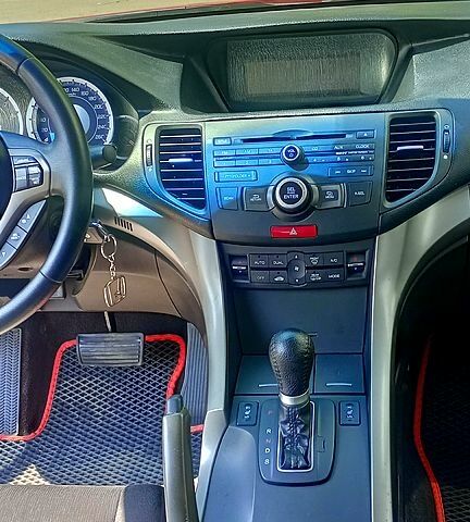 Хонда Аккорд, объемом двигателя 2 л и пробегом 160 тыс. км за 6999 $, фото 5 на Automoto.ua