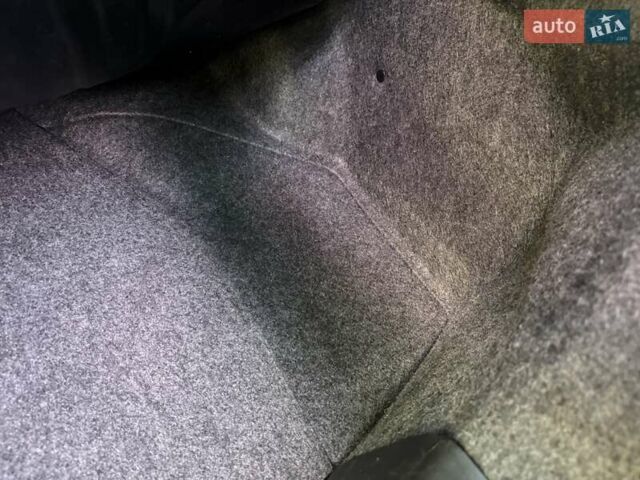 Хонда Аккорд, объемом двигателя 2.4 л и пробегом 181 тыс. км за 7650 $, фото 17 на Automoto.ua