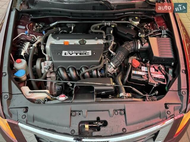 Хонда Аккорд, объемом двигателя 2.4 л и пробегом 181 тыс. км за 7650 $, фото 27 на Automoto.ua