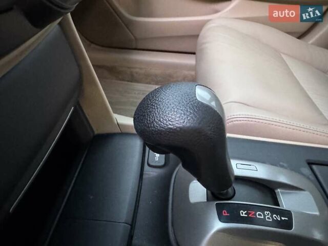 Хонда Аккорд, объемом двигателя 2.4 л и пробегом 181 тыс. км за 7650 $, фото 9 на Automoto.ua