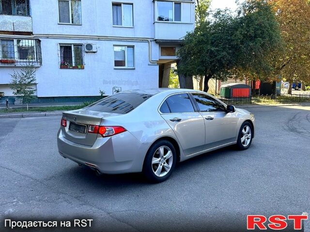 Хонда Аккорд, объемом двигателя 2 л и пробегом 216 тыс. км за 8000 $, фото 2 на Automoto.ua