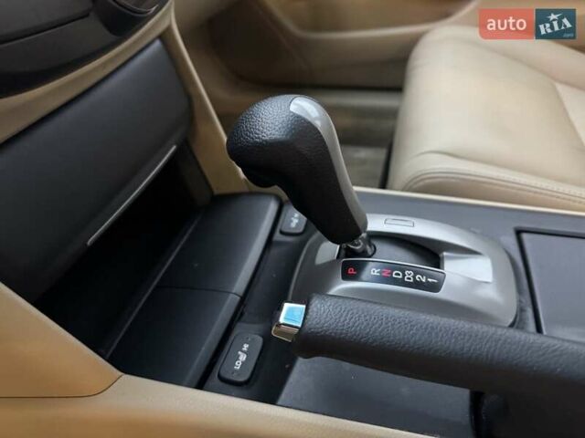 Хонда Аккорд, объемом двигателя 2.4 л и пробегом 181 тыс. км за 7650 $, фото 10 на Automoto.ua