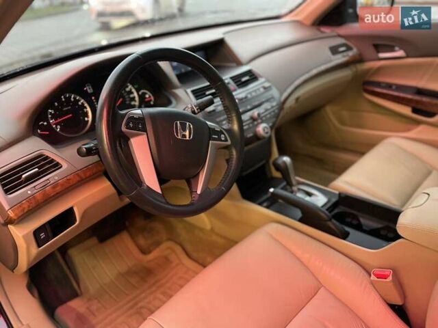 Хонда Аккорд, объемом двигателя 2.4 л и пробегом 181 тыс. км за 7650 $, фото 15 на Automoto.ua