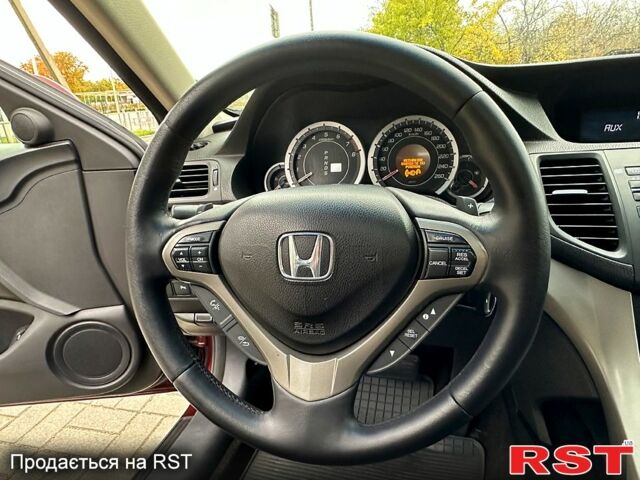 Хонда Аккорд, объемом двигателя 2 л и пробегом 189 тыс. км за 8700 $, фото 8 на Automoto.ua