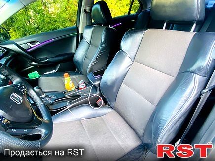 Хонда Аккорд, объемом двигателя 2.4 л и пробегом 212 тыс. км за 11500 $, фото 6 на Automoto.ua