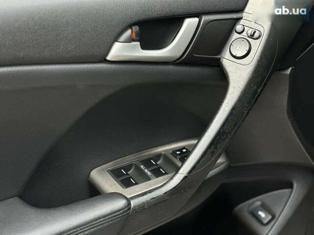 Хонда Аккорд, объемом двигателя 0 л и пробегом 256 тыс. км за 9990 $, фото 13 на Automoto.ua