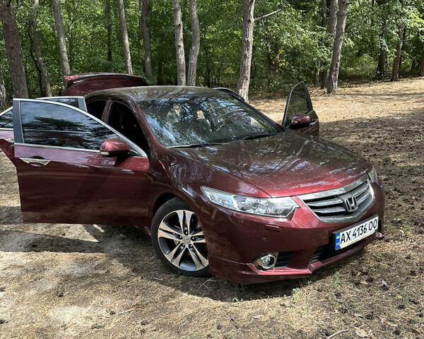 Хонда Аккорд, объемом двигателя 2.4 л и пробегом 106 тыс. км за 12000 $, фото 2 на Automoto.ua