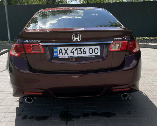 Хонда Аккорд, объемом двигателя 2.4 л и пробегом 106 тыс. км за 12000 $, фото 3 на Automoto.ua