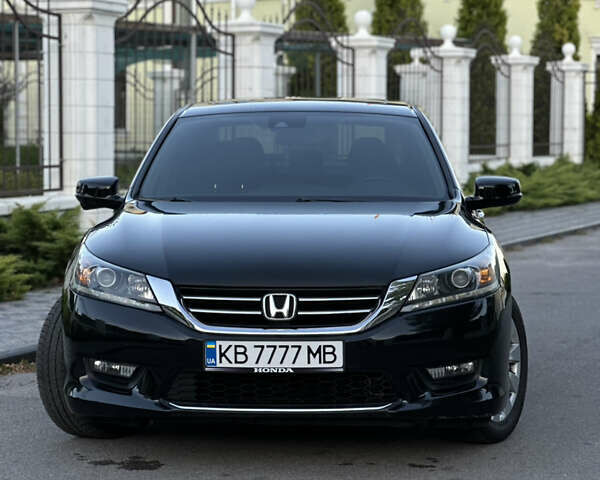 Хонда Аккорд, объемом двигателя 3.47 л и пробегом 83 тыс. км за 13900 $, фото 2 на Automoto.ua