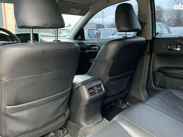 Хонда Аккорд, объемом двигателя 2.4 л и пробегом 217 тыс. км за 11500 $, фото 12 на Automoto.ua