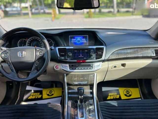 Хонда Аккорд, объемом двигателя 0 л и пробегом 139 тыс. км за 13650 $, фото 12 на Automoto.ua