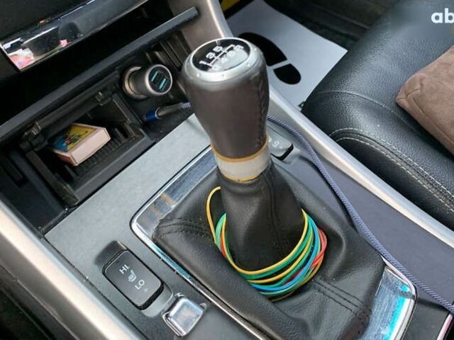 Хонда Аккорд, объемом двигателя 2.4 л и пробегом 217 тыс. км за 11500 $, фото 10 на Automoto.ua