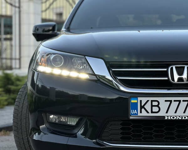 Хонда Аккорд, объемом двигателя 3.47 л и пробегом 83 тыс. км за 13900 $, фото 24 на Automoto.ua