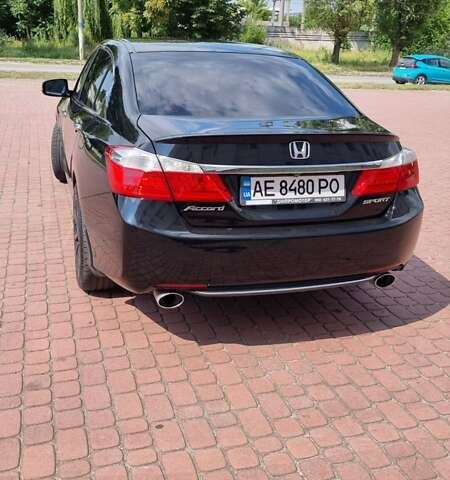 Хонда Аккорд, объемом двигателя 2.4 л и пробегом 161 тыс. км за 12999 $, фото 3 на Automoto.ua