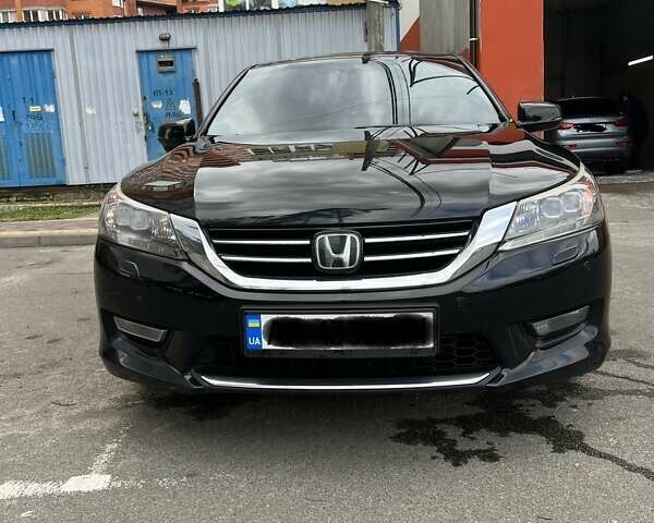 Хонда Аккорд, объемом двигателя 3.5 л и пробегом 190 тыс. км за 16500 $, фото 7 на Automoto.ua