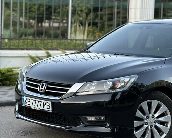 Хонда Аккорд, объемом двигателя 3.47 л и пробегом 83 тыс. км за 13900 $, фото 4 на Automoto.ua