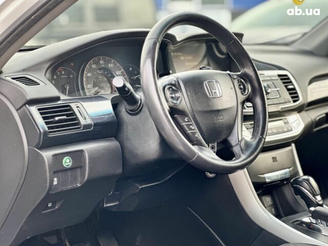 Хонда Аккорд, объемом двигателя 0 л и пробегом 180 тыс. км за 11300 $, фото 7 на Automoto.ua
