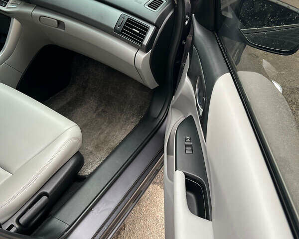 Хонда Аккорд, объемом двигателя 2.4 л и пробегом 171 тыс. км за 10700 $, фото 13 на Automoto.ua