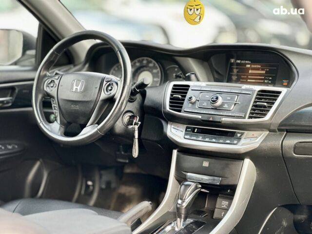 Хонда Аккорд, объемом двигателя 0 л и пробегом 180 тыс. км за 11300 $, фото 12 на Automoto.ua