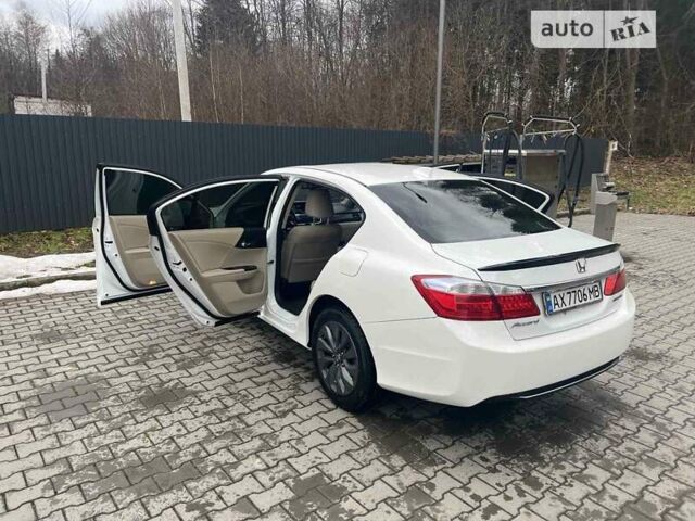 Хонда Аккорд, об'ємом двигуна 2 л та пробігом 210 тис. км за 14200 $, фото 16 на Automoto.ua