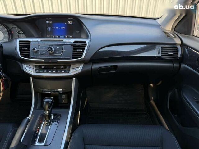 Хонда Аккорд, объемом двигателя 0 л и пробегом 200 тыс. км за 12350 $, фото 21 на Automoto.ua