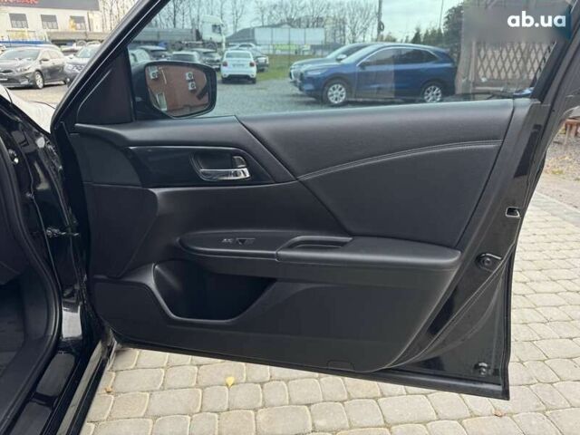 Хонда Аккорд, объемом двигателя 2.4 л и пробегом 118 тыс. км за 12600 $, фото 22 на Automoto.ua